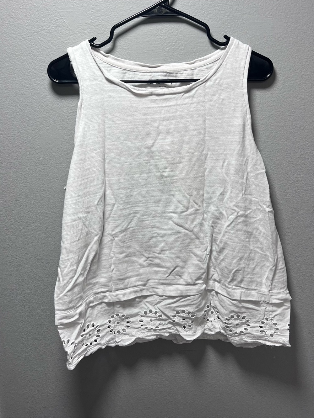 LOFT White Eyelet-Hem Sleeveless Tank Top Size L